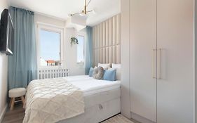 Elite Apartments Sandy